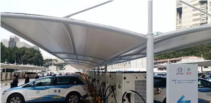 沃爾攜手羅賓森 亮相深圳留創站03.jpg